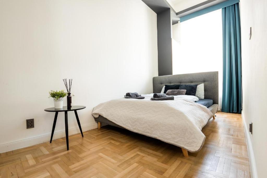 Deluxe Quentin Next To The Fashion Street Apartamento Budapest